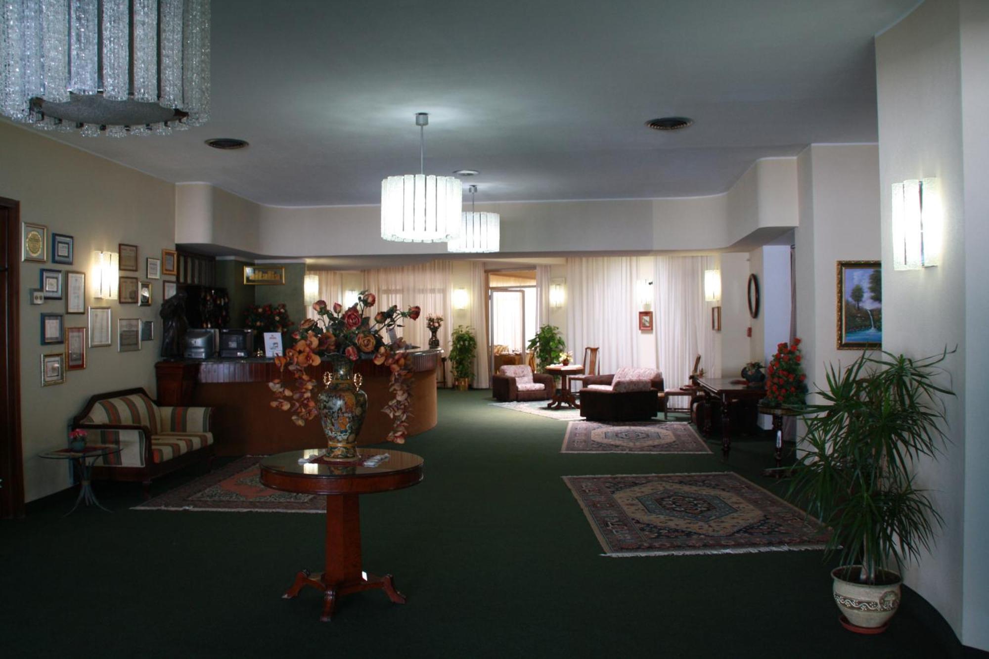Hotel Villaggio Club Altalia Brancaleone Kültér fotó