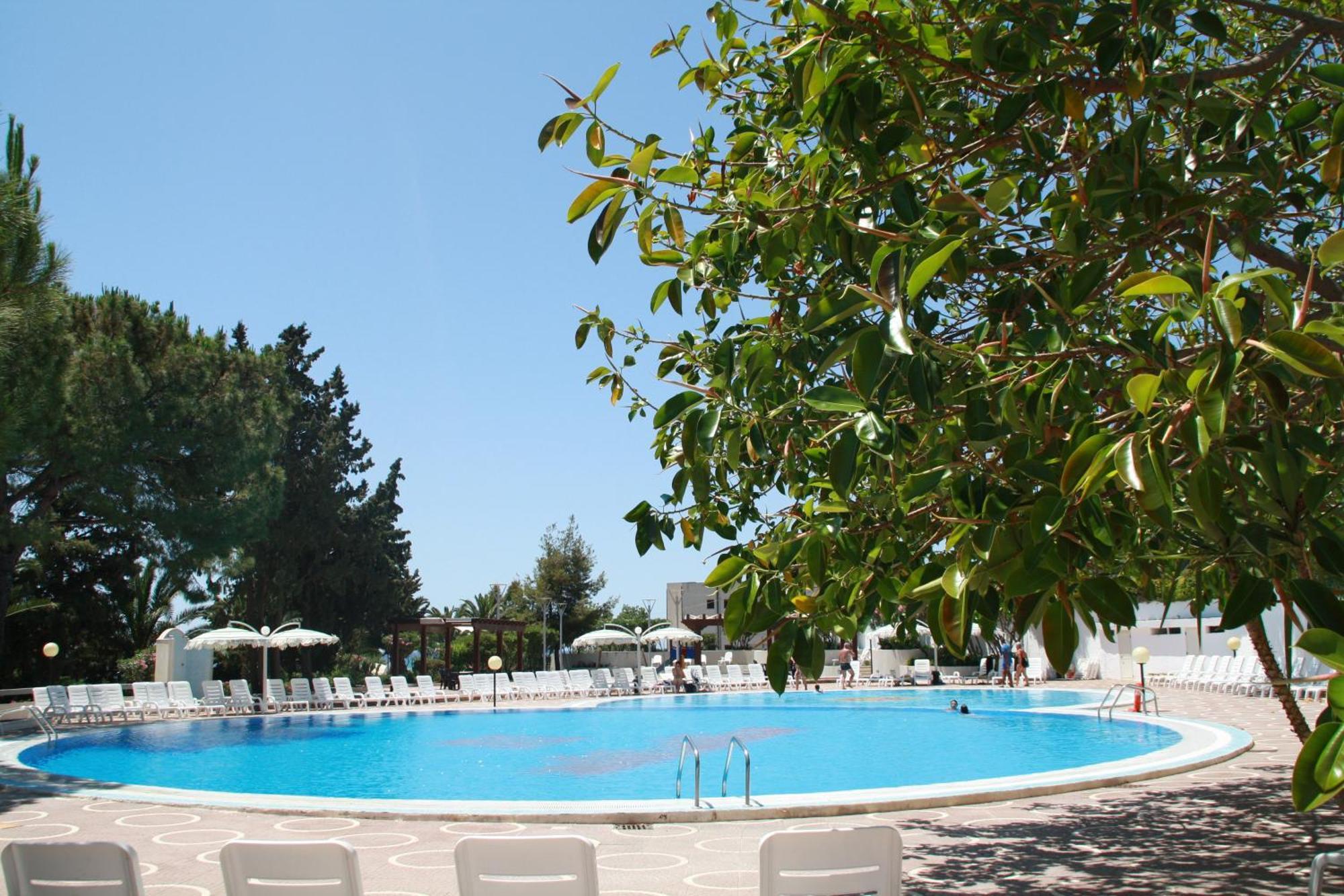 Hotel Villaggio Club Altalia Brancaleone Kültér fotó