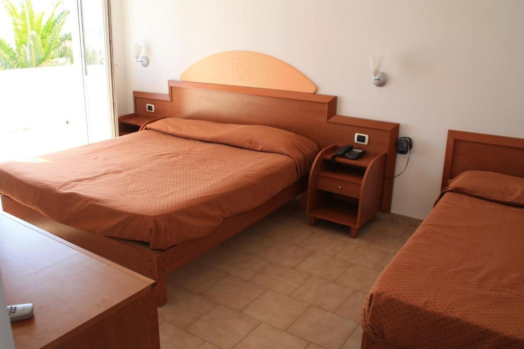 Hotel Villaggio Club Altalia Brancaleone Szoba fotó
